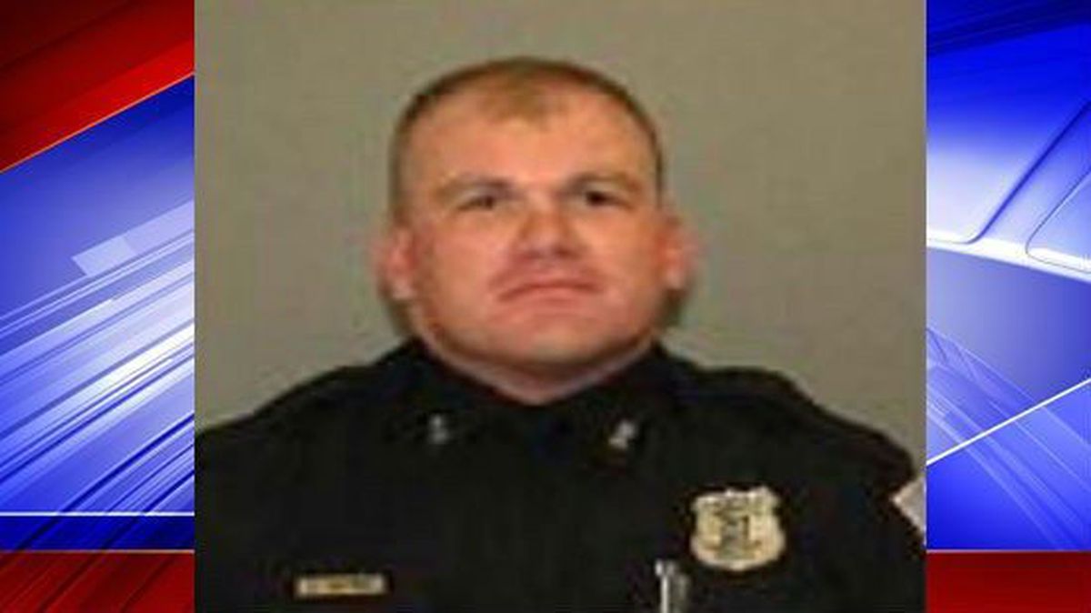 Memphis Police officer shot, killed during traffic stop